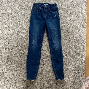 Good American Good Legs Crop